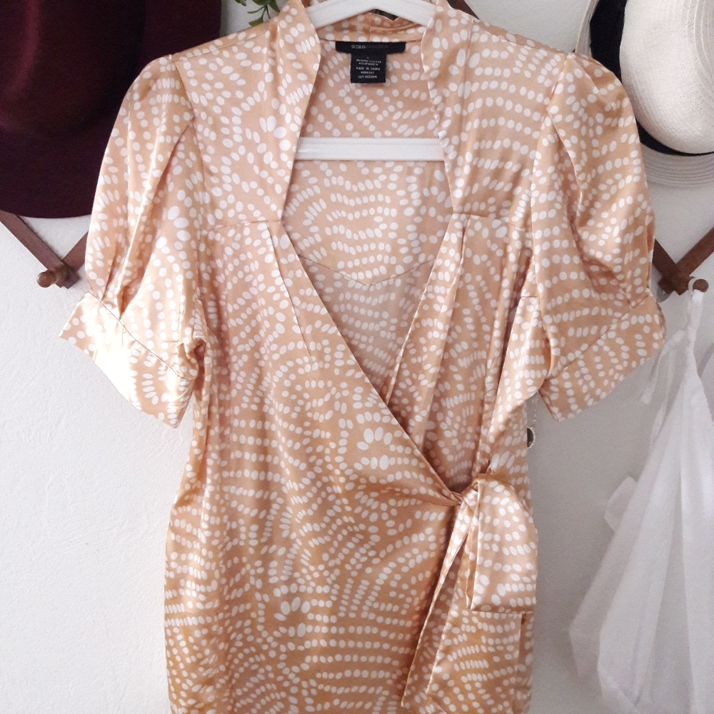 BCBG blouse